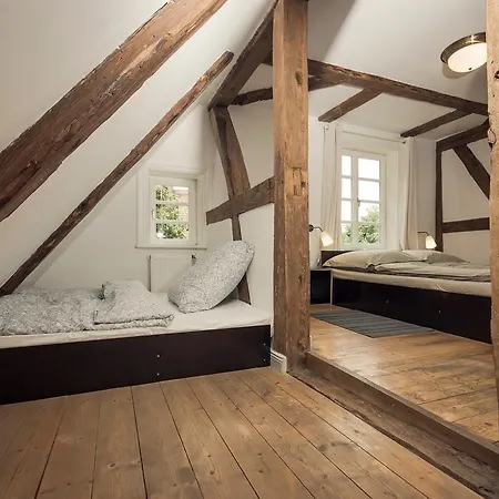 Hofcafe Glaisin Bed & Breakfast 3*